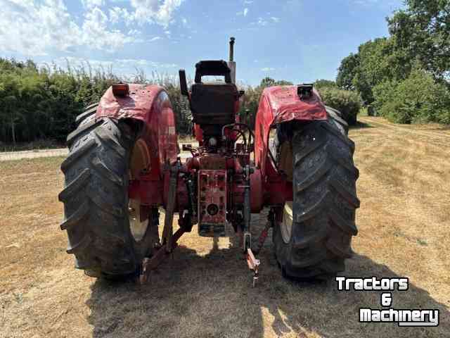 Tractor / Trekker Case-IH 1246