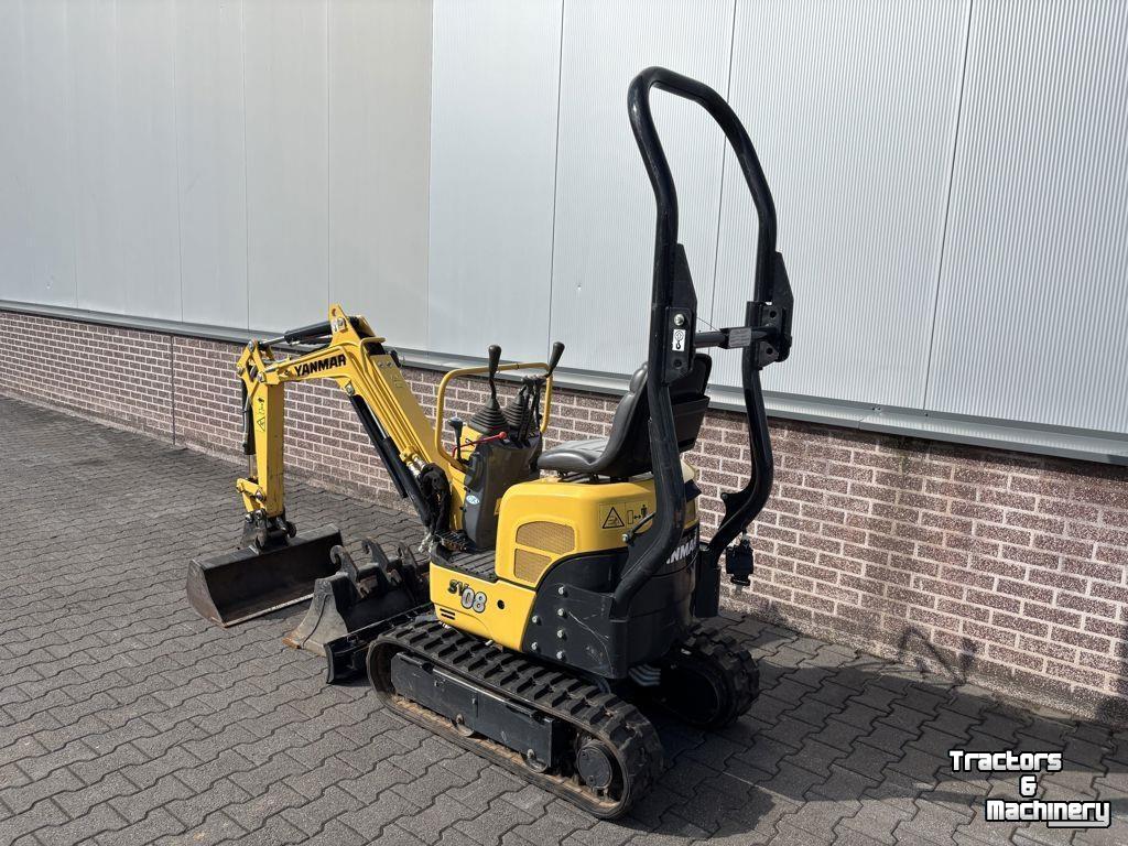 Mini-graver / Mini-graafmachine Yanmar SV08
