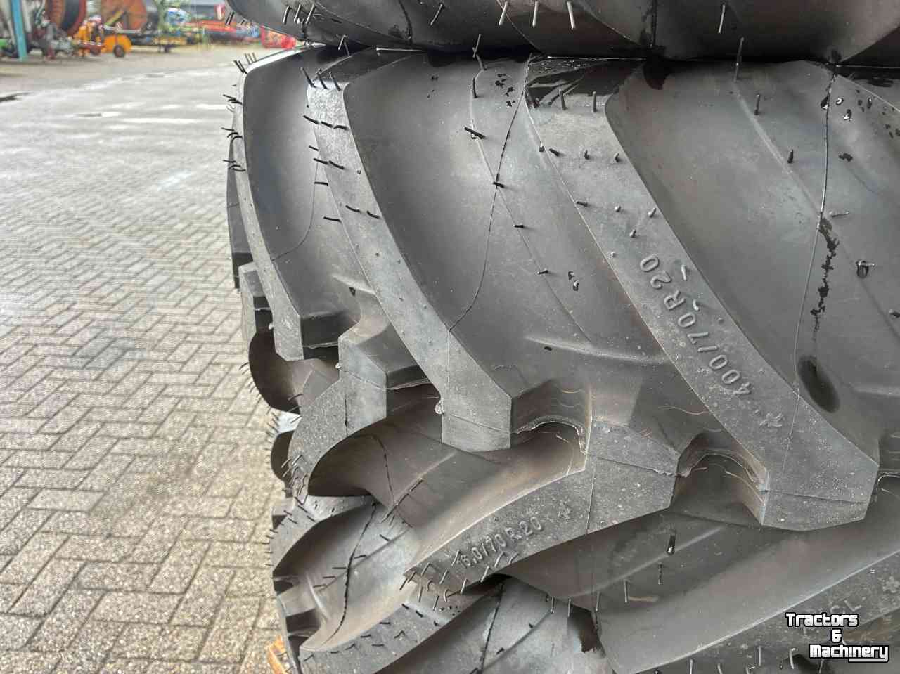 Wielen, Banden, Velgen & Afstandsringen  Michelin 400/70R20 XMCL