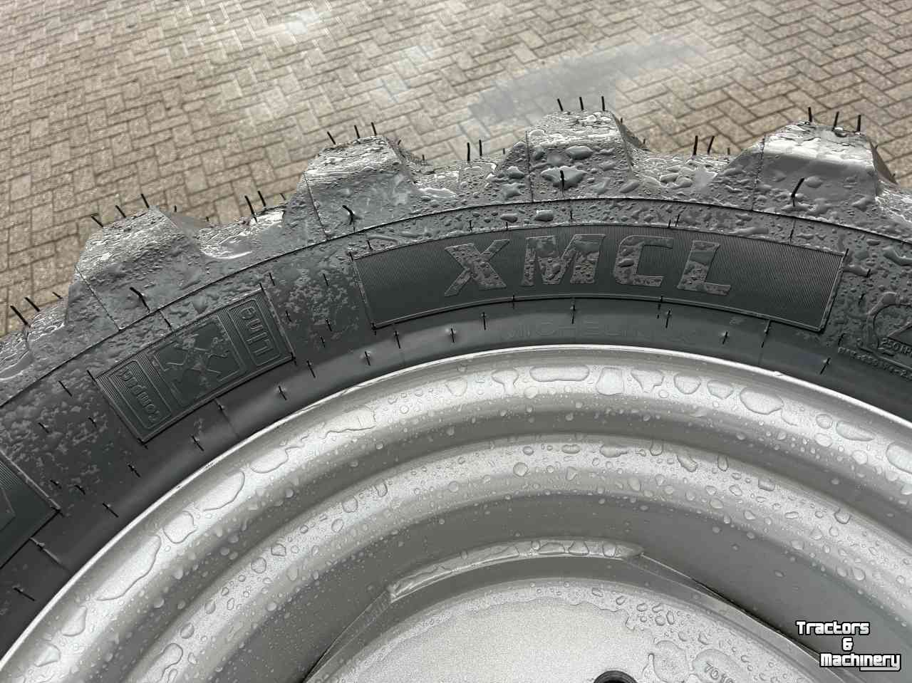 Wielen, Banden, Velgen & Afstandsringen  Michelin 400/70R20 XMCL