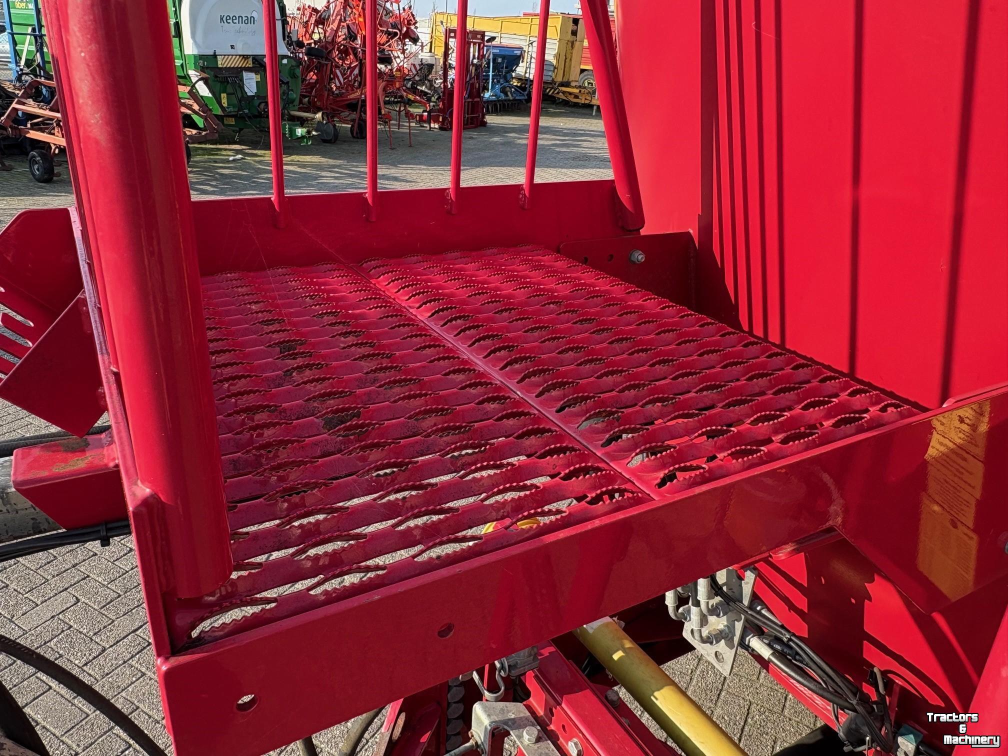 Voermengwagen Vertikaal BVL BVL V mix 24-2S