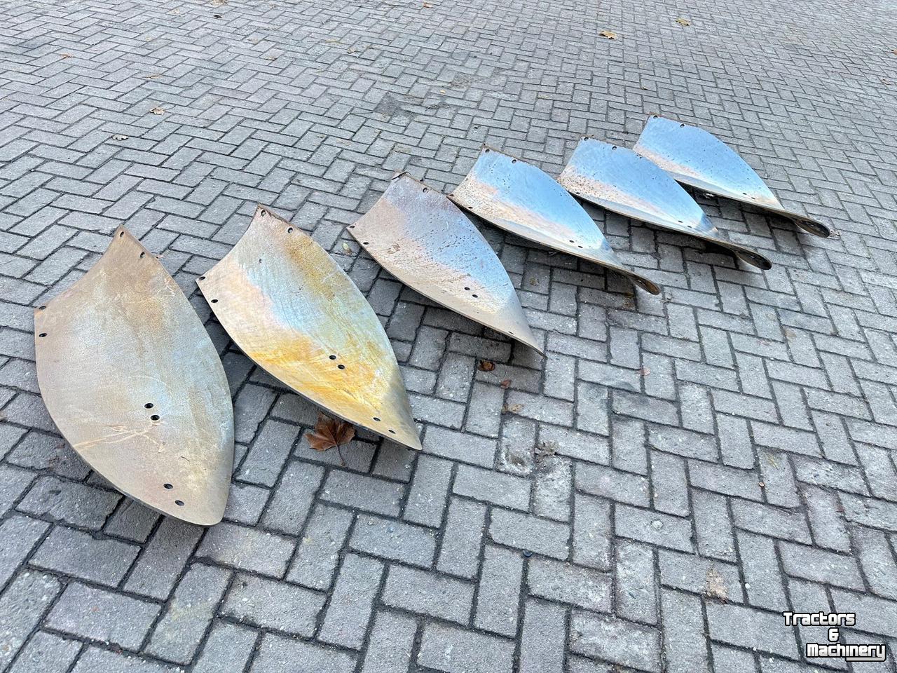 Diverse gebruikte onderdelen Kongskilde XLD PLOEG RISTERS