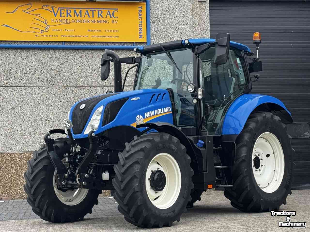 Tractor / Trekker New Holland T6.155AC vario 40km Stage V  Fronthef vol geveerd 2091u