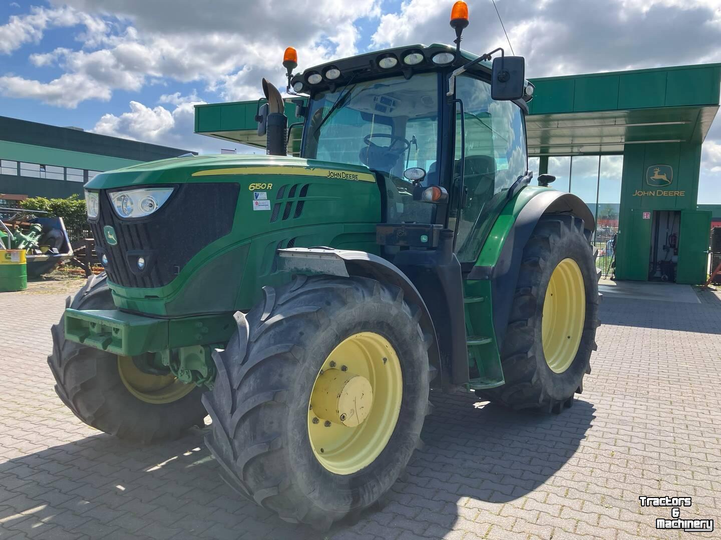 Tractor / Trekker John Deere 6150R