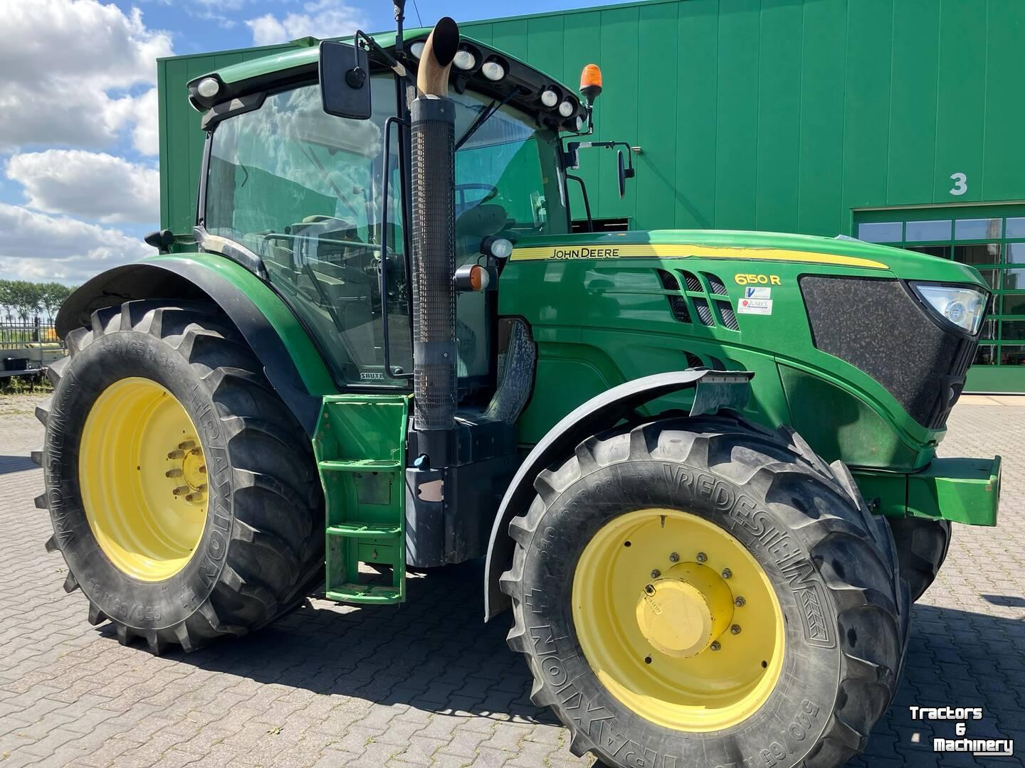 Tractor / Trekker John Deere 6150R