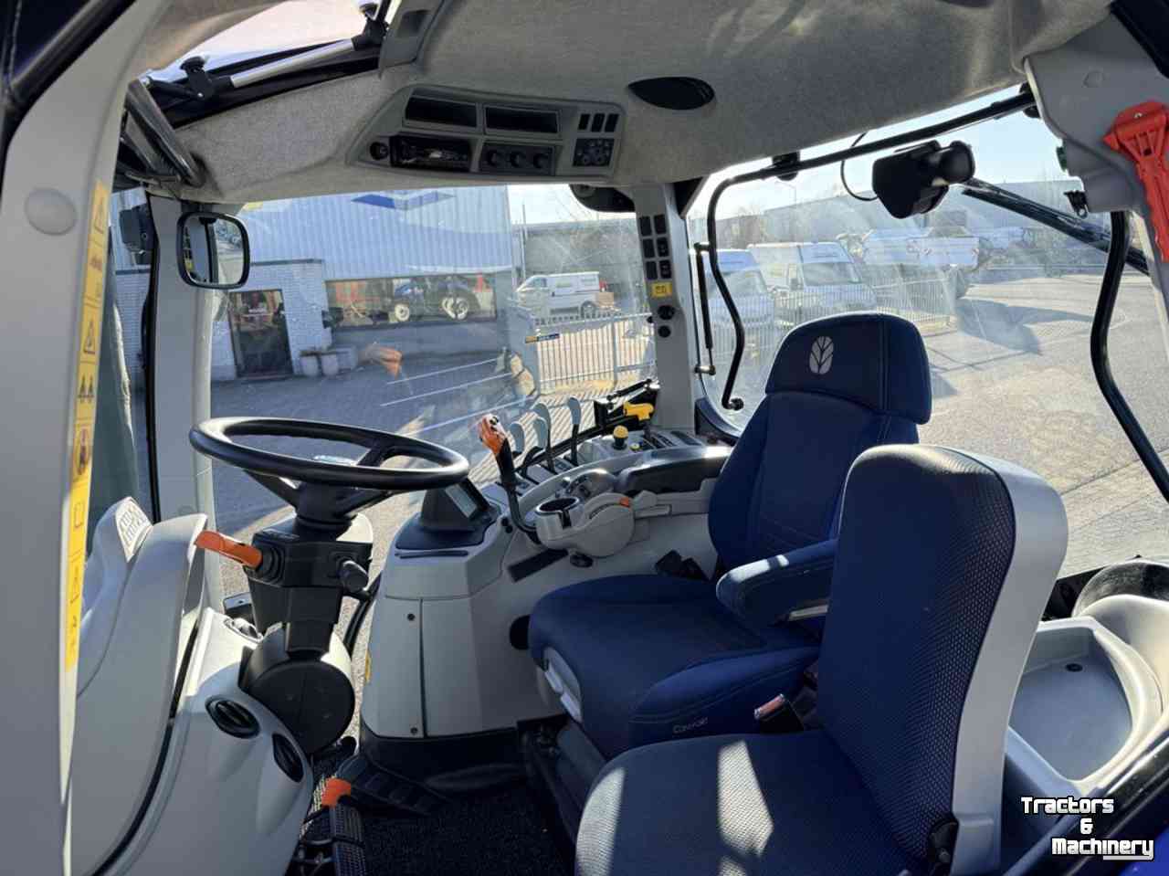 Tractor / Trekker New Holland T7.165S Range Command