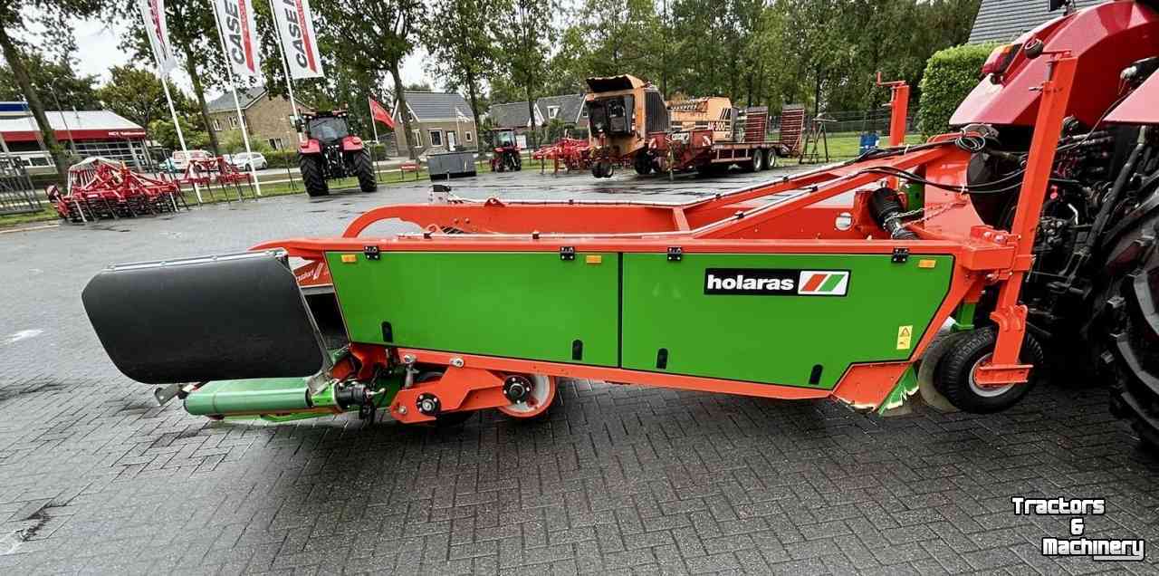 Uienrooier Holaras Uienrooiter UR 135 DB