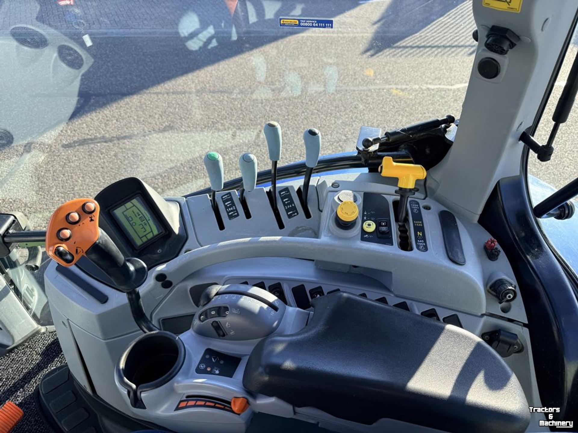 Tractor / Trekker New Holland T7.165S Range Command