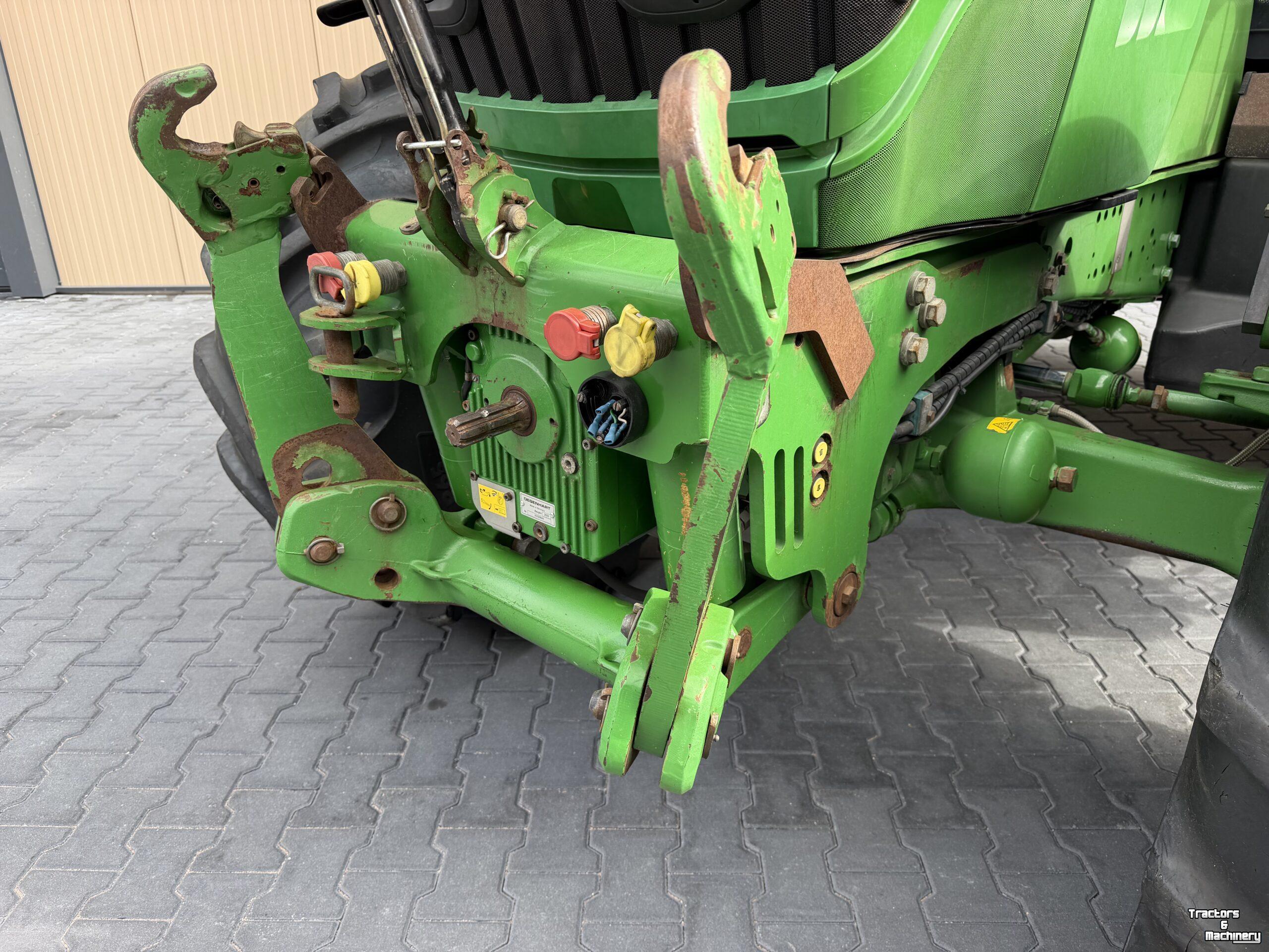 Tractor / Trekker John Deere 6150R
