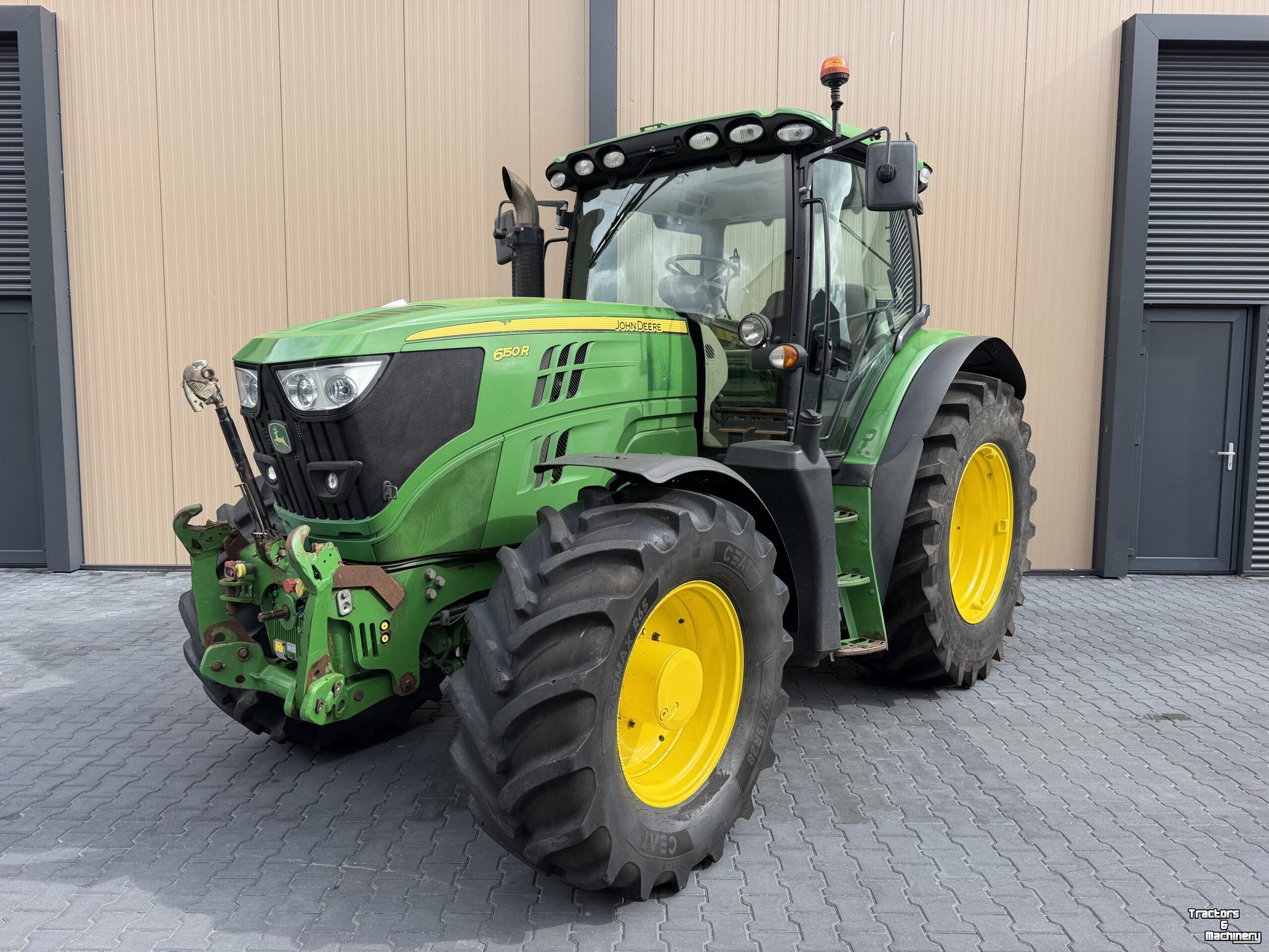Tractor / Trekker John Deere 6150R