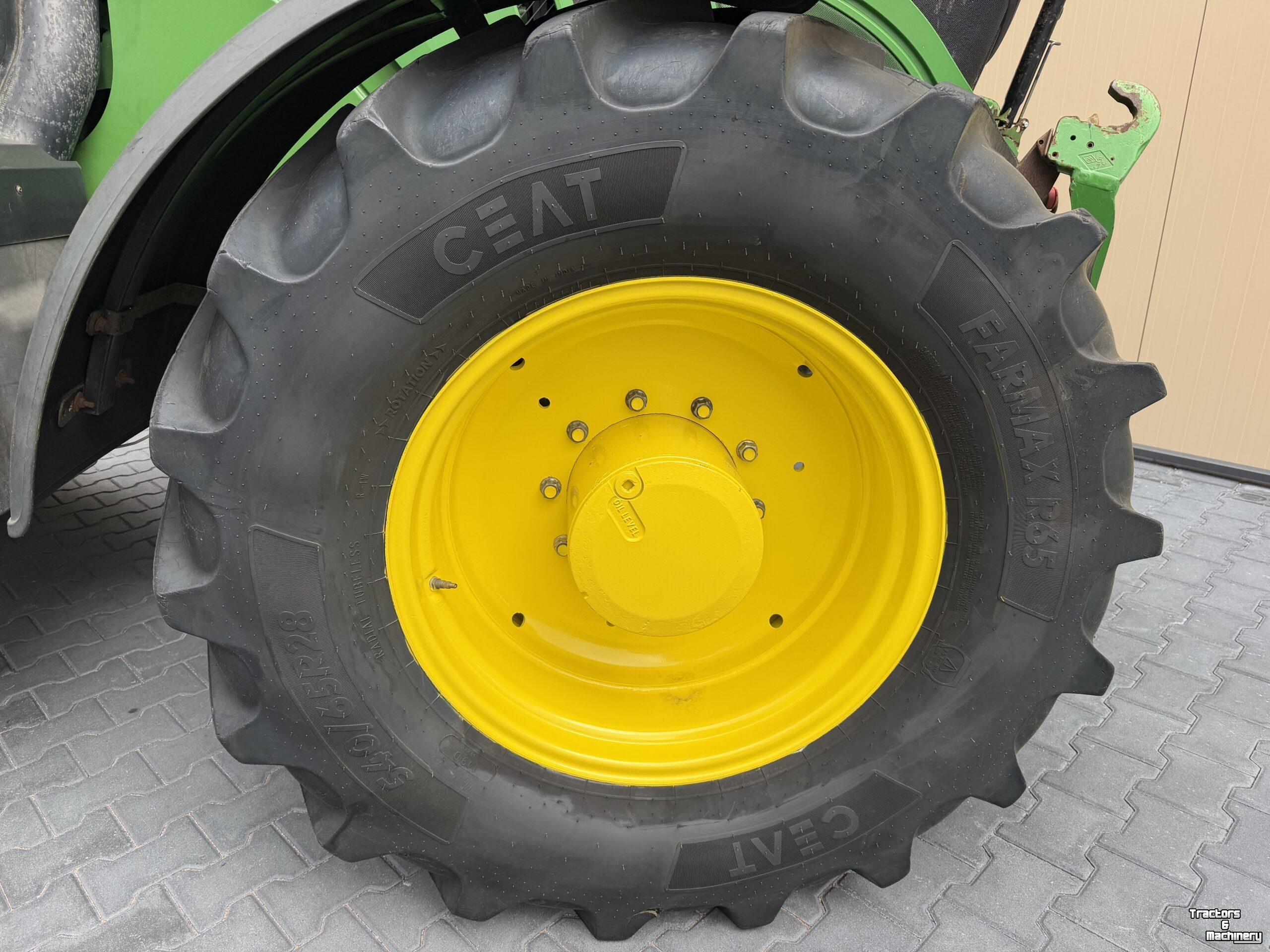 Tractor / Trekker John Deere 6150R