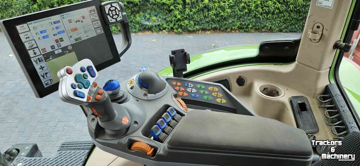 Traktoren Fendt 718 S4 ProfiPlus