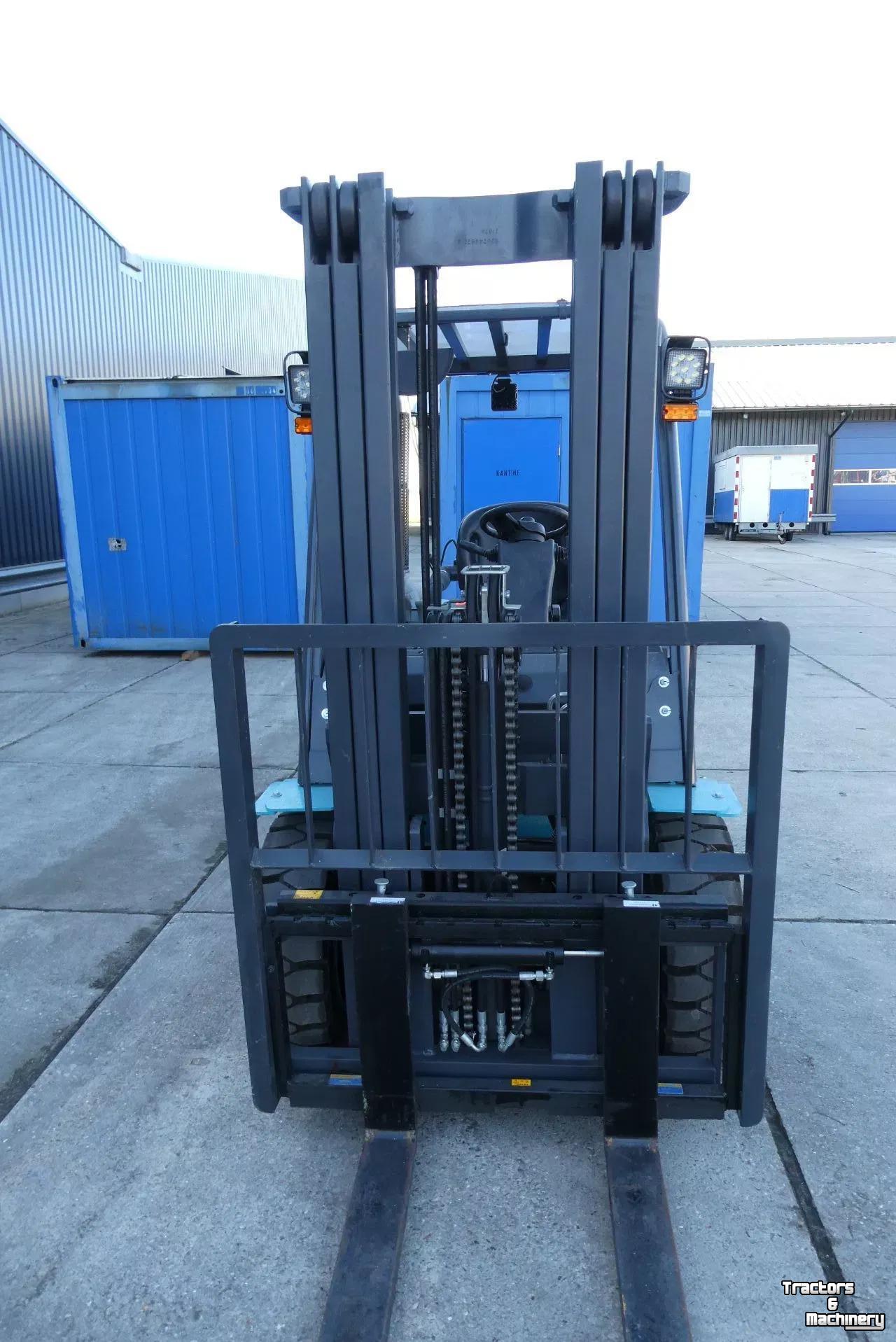 Heftruck Baoli Diesel Overjarig weinig uren!! Lease &euro; 320,-- p/m!!* KBD35