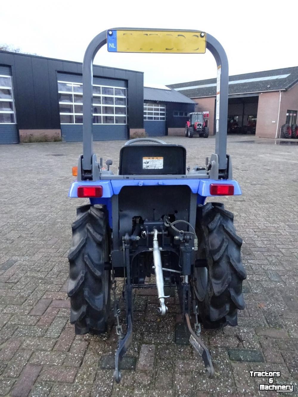 Compact tractor Iseki Sial Hunter 16S