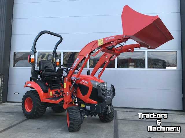 Tuinbouwtraktoren Kubota Kubota tractor RTV zitmaaier compact
