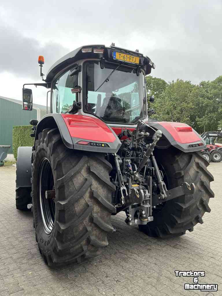 Tractor / Trekker Massey Ferguson 8S.225 Dyna-VT Exclusive Tractoren