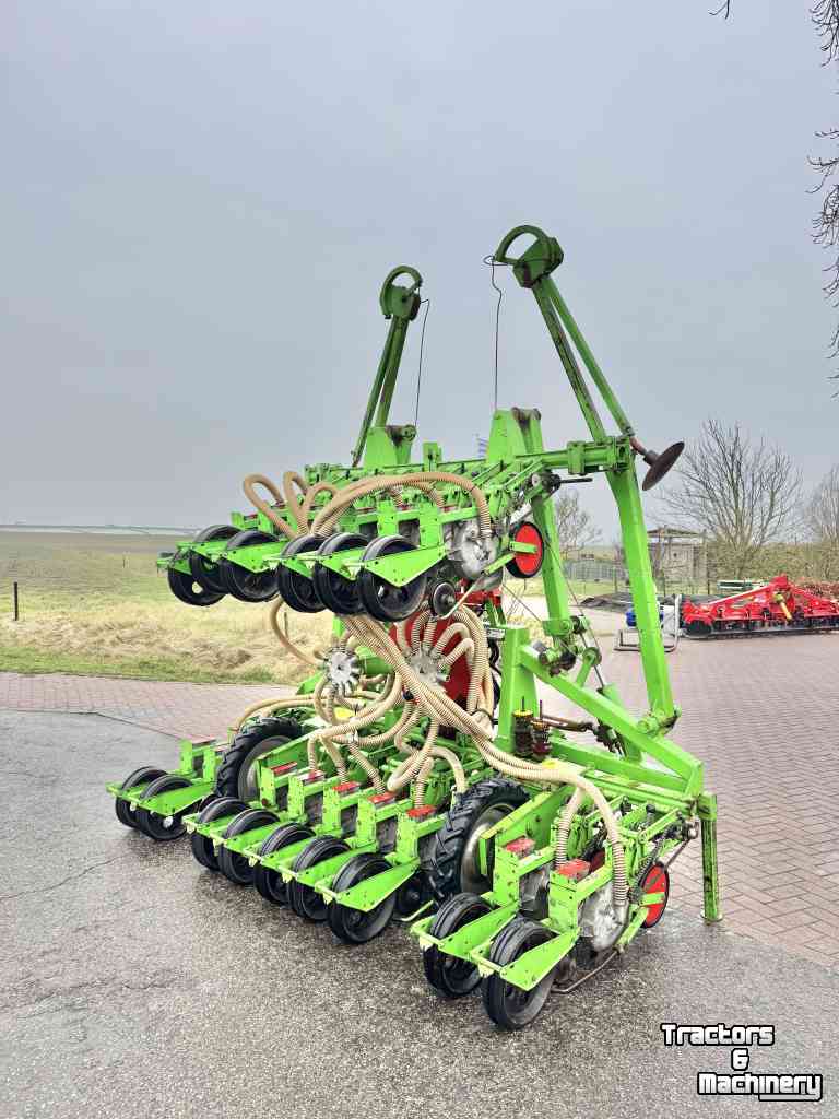 Zaaimachine Vicon 3x1,50 (5 rij per bed)