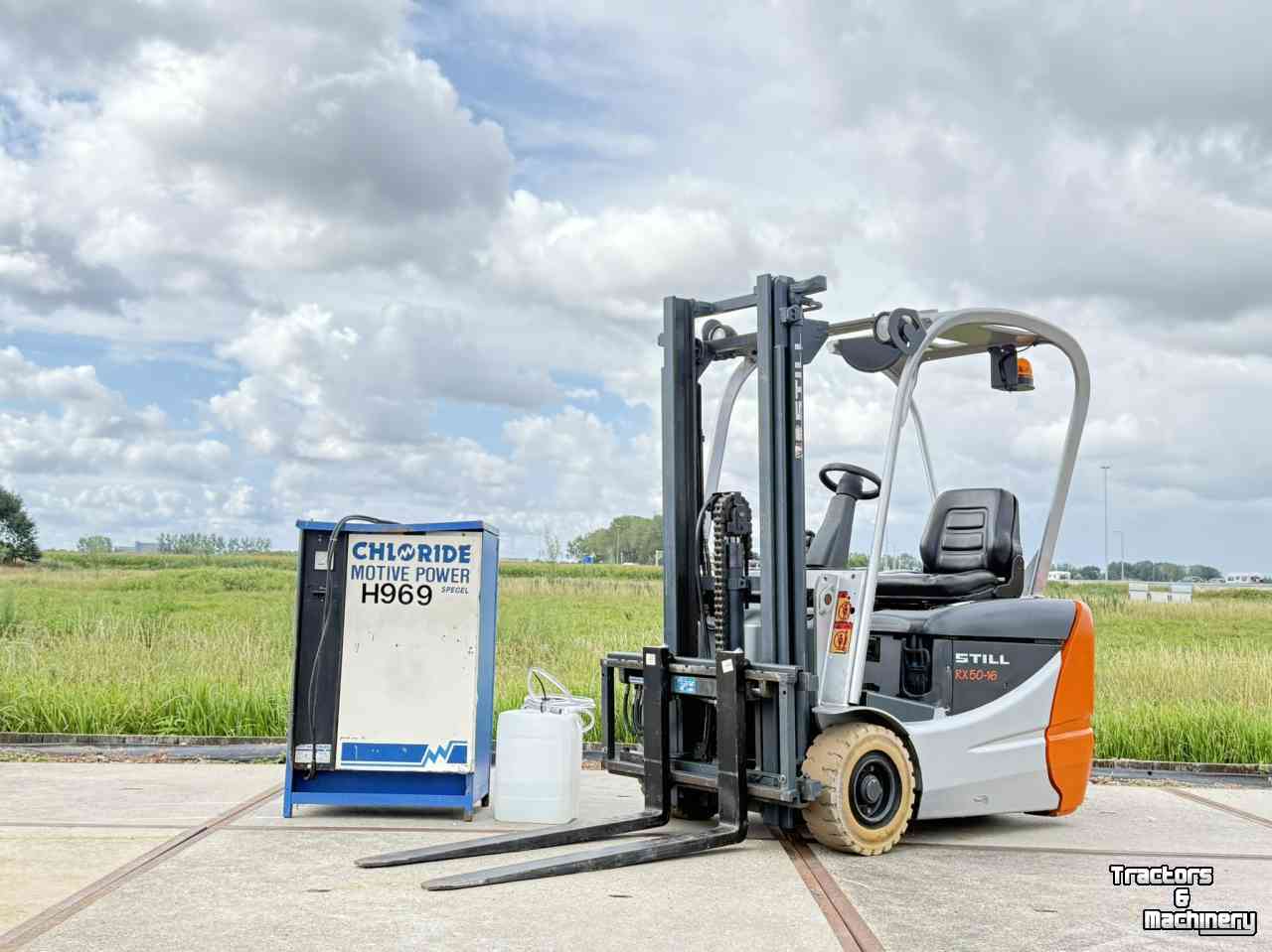 Heftruck Still Still RX50-16 incl. lader vorkheftruck midejo