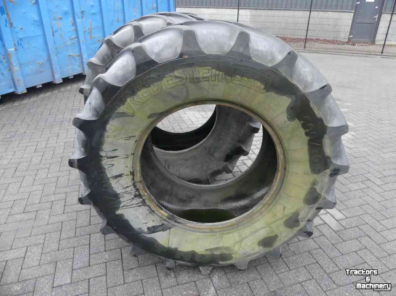 Overige traktoren en toebehoren Vredestein Vredestein 600/70R30