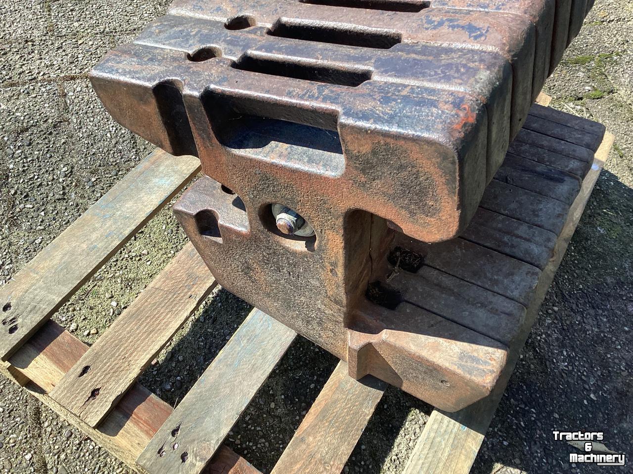 Tractor / Trekker New Holland frontgewichten
