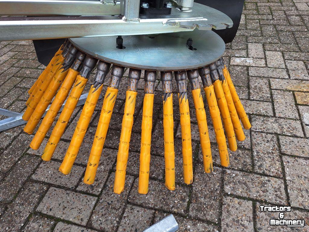 Shovel / Wiellader / Kniklader Kemp OKBM