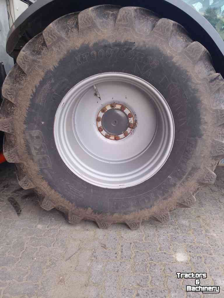 Wielen, Banden, Velgen & Afstandsringen BKT 900/60 R38