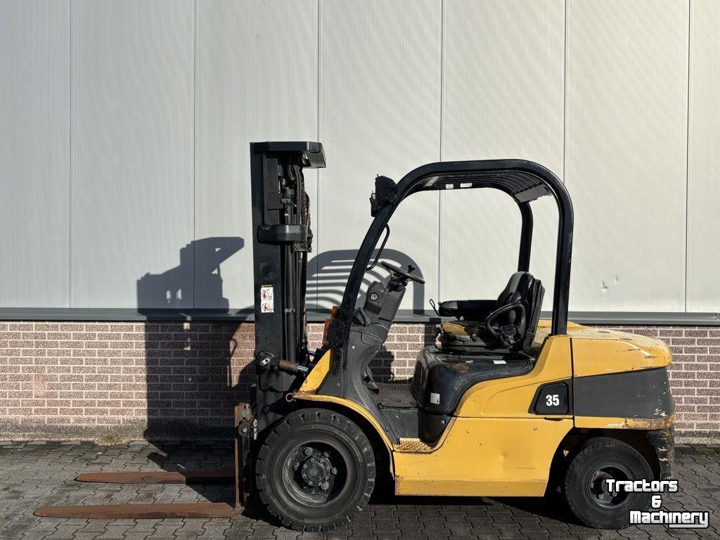 Heftruck Caterpillar DP35N