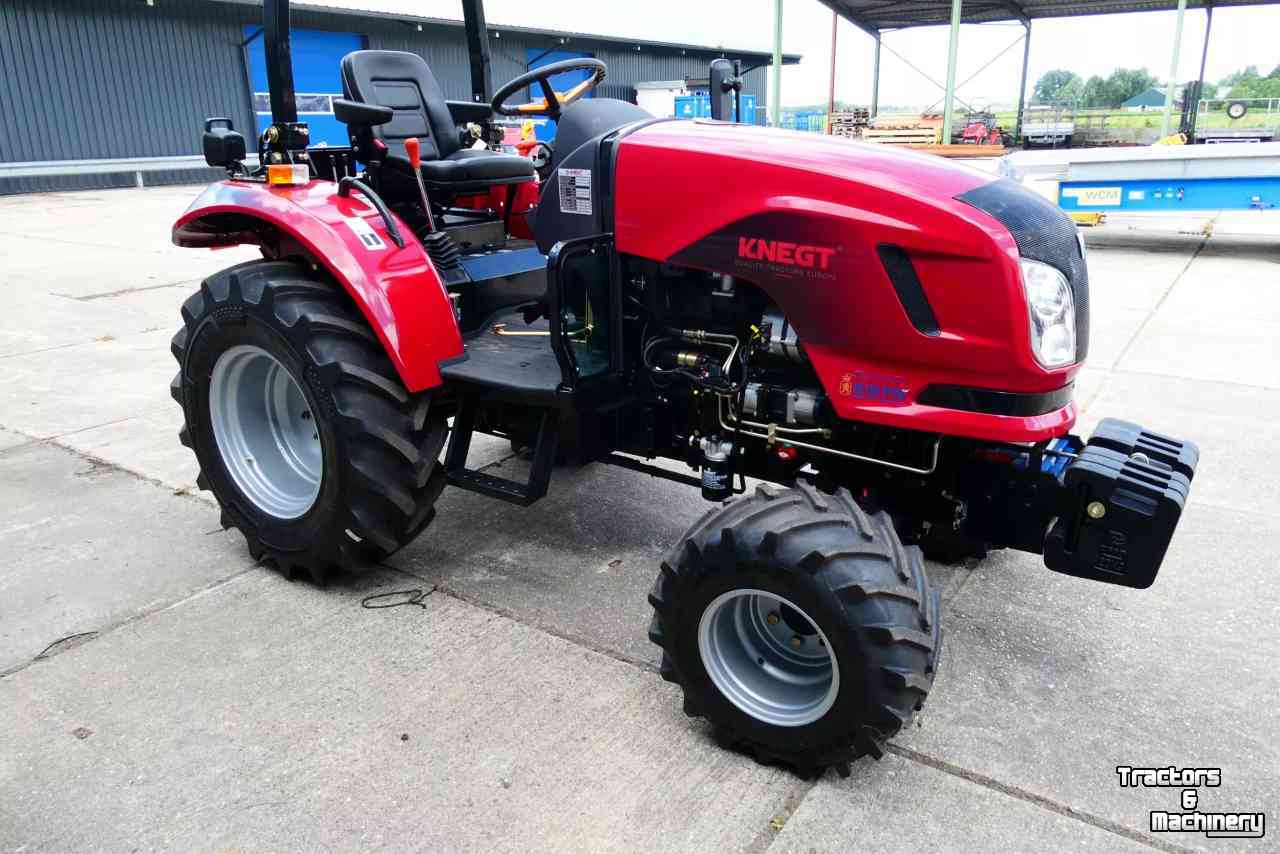 Compact tractor Knegt 304 G2 Stage V