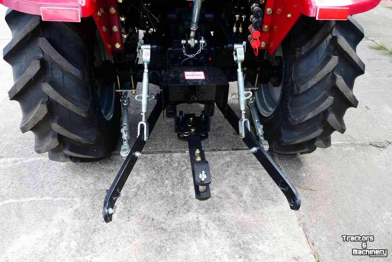 Compact tractor Knegt 304 G2 Stage V