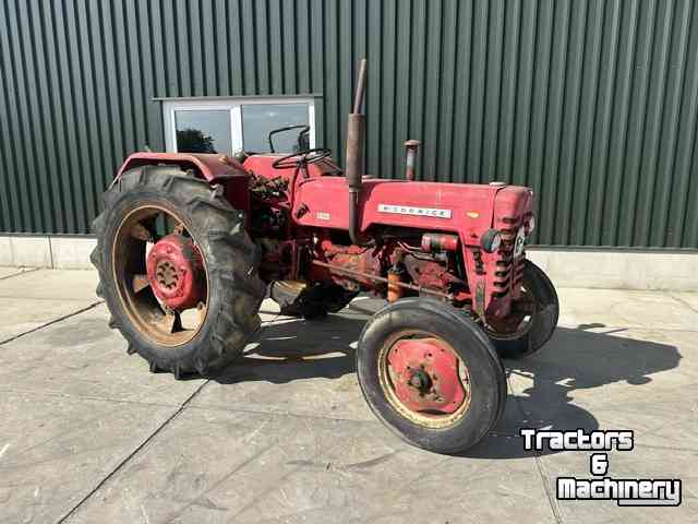 Tractor / Trekker McCormick mc cormick d-436