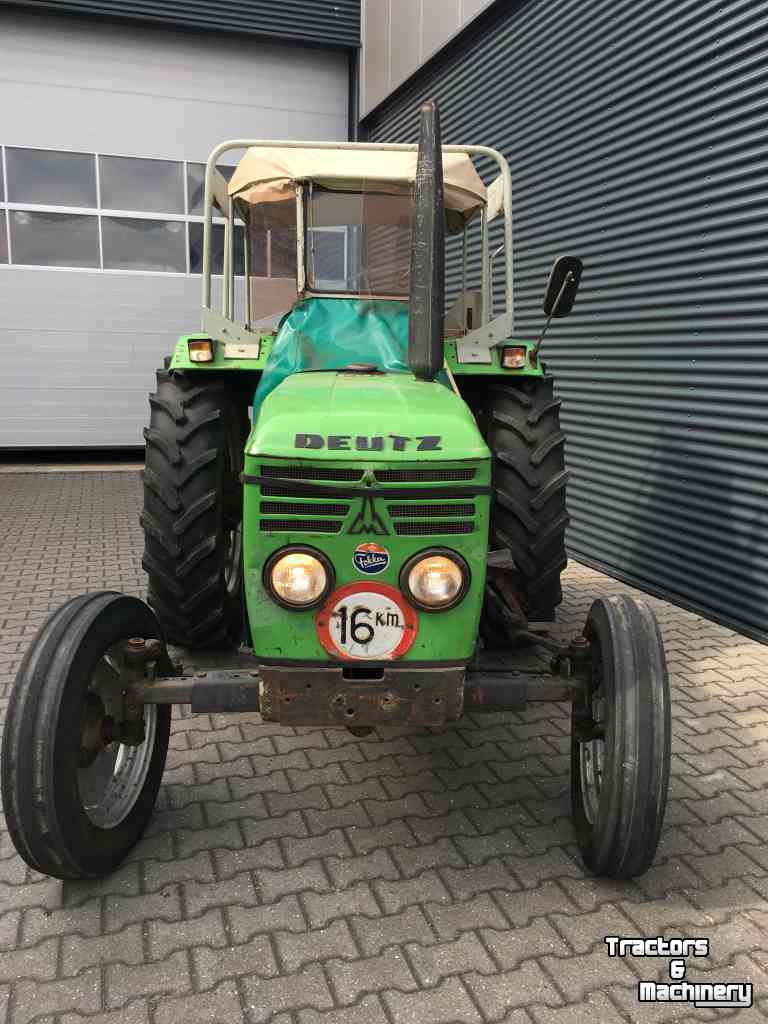 Traktoren Deutz D5206