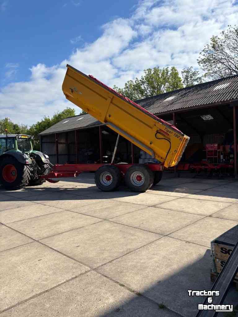 Gronddumper / Zandkipper / Grondverzetkipwagen / Dumper Jako Tiger 180 KIpper