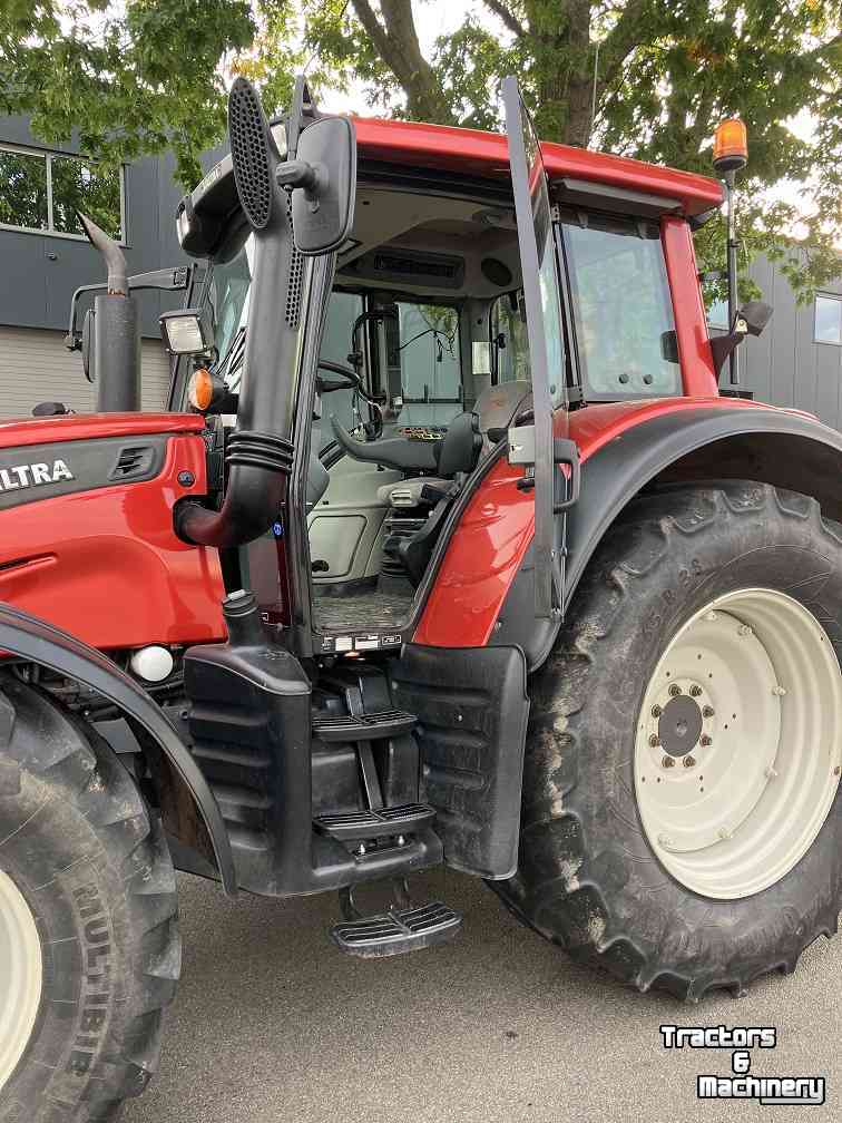 Tractor / Trekker Valtra N142