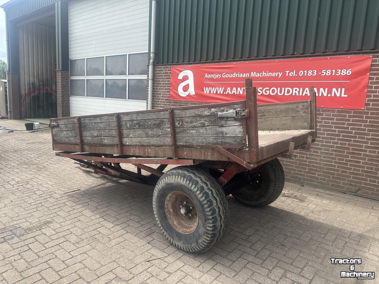 Kipper / Kiepwagen / Landbouwkipper  Kieper