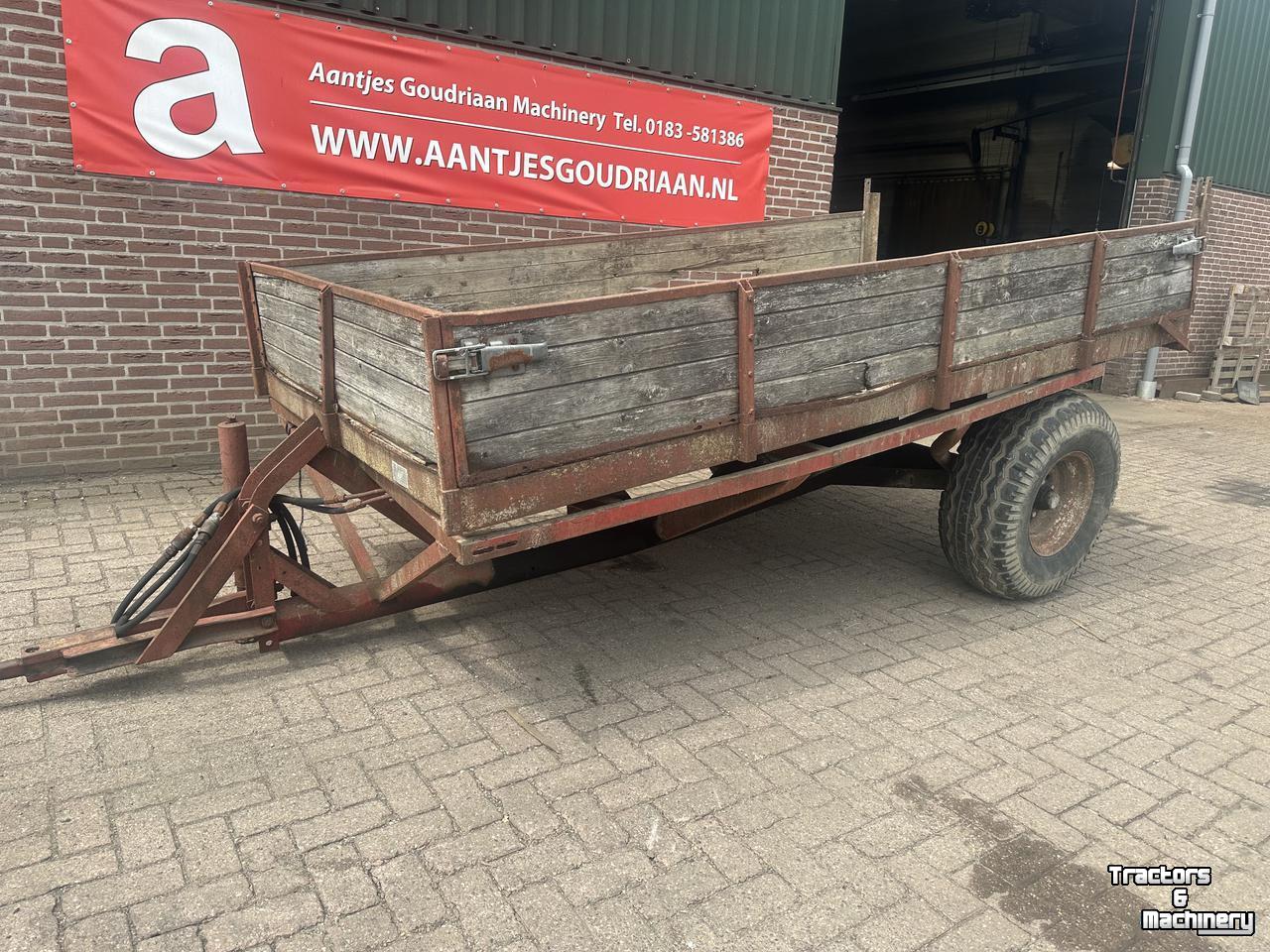 Kipper / Kiepwagen / Landbouwkipper  Kieper