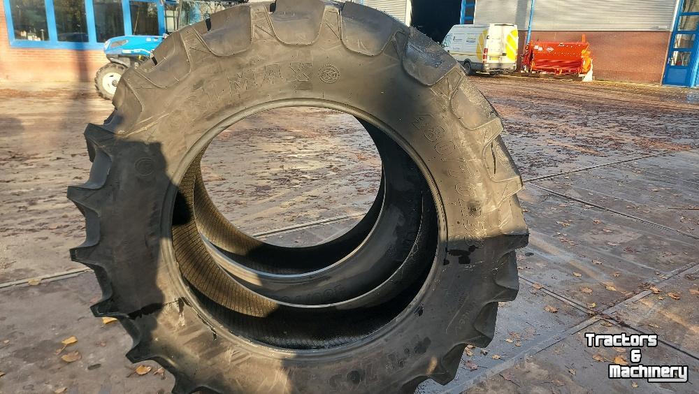 Wielen, Banden, Velgen & Afstandsringen BKT 480/70R38