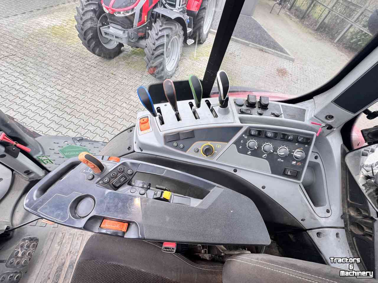 Tractor / Trekker Valtra T174 Active
