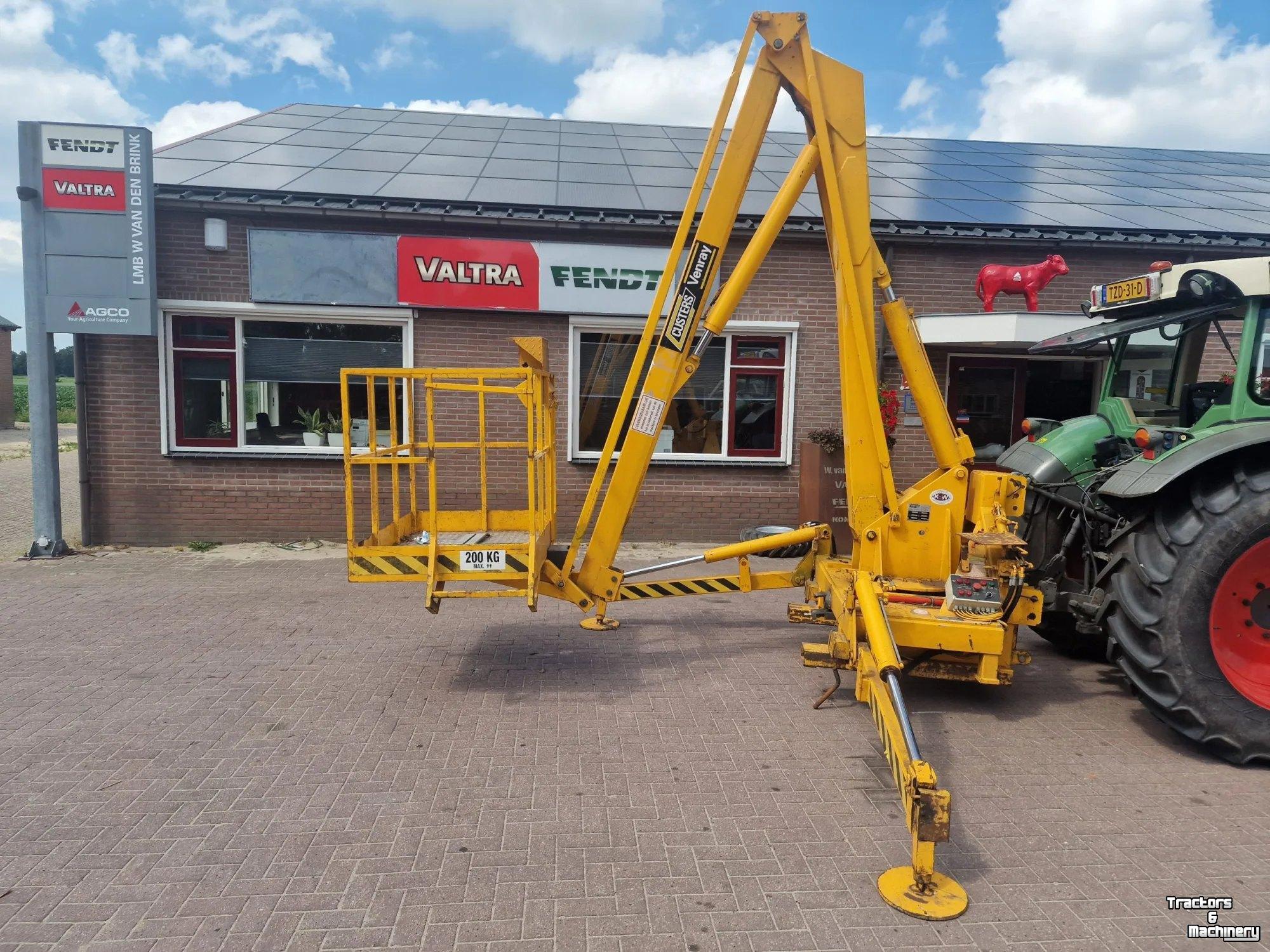Hoogwerker Custers TRACTOR HOOGWERKER