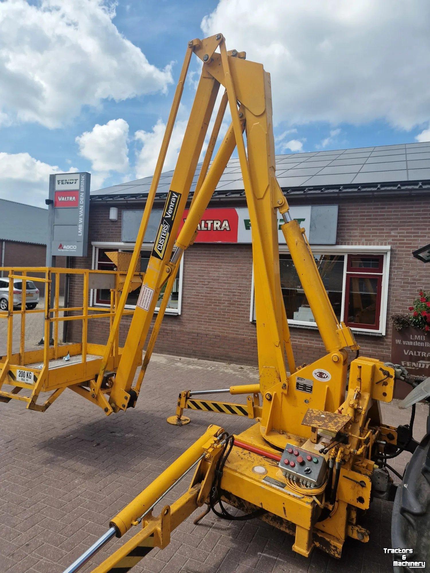 Hoogwerker Custers TRACTOR HOOGWERKER