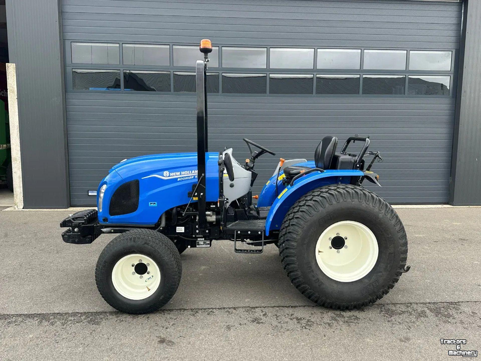 Smalspoor tractor New Holland Boomer 55