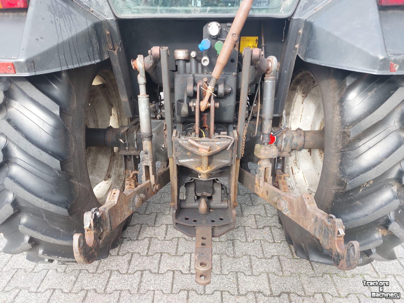 Tractor / Trekker Valtra 455