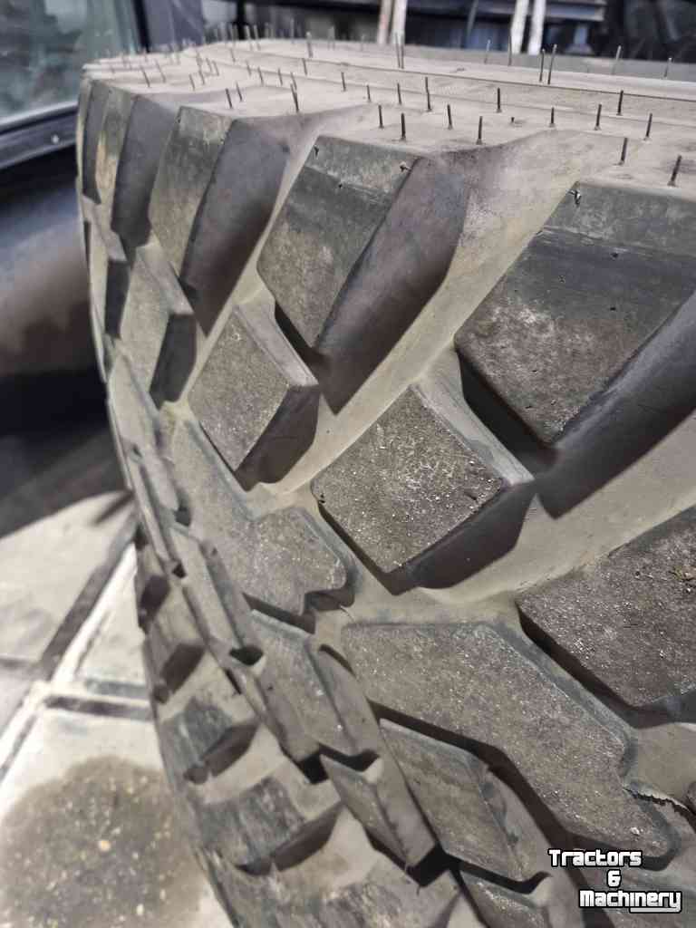 Wielen, Banden, Velgen & Afstandsringen BKT 480/80R38