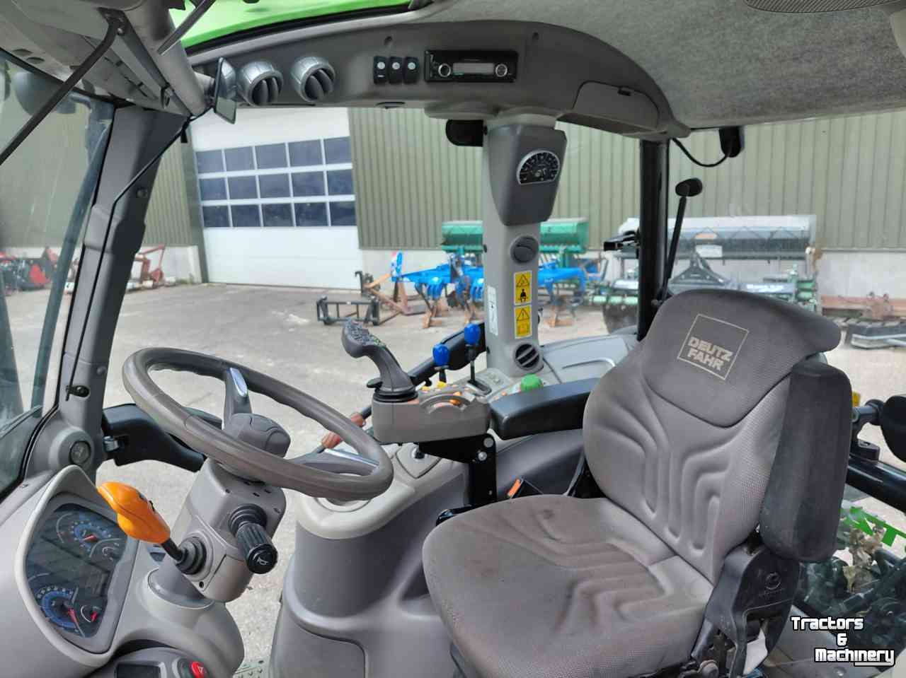 Tractor / Trekker Deutz-Fahr 6130TTV