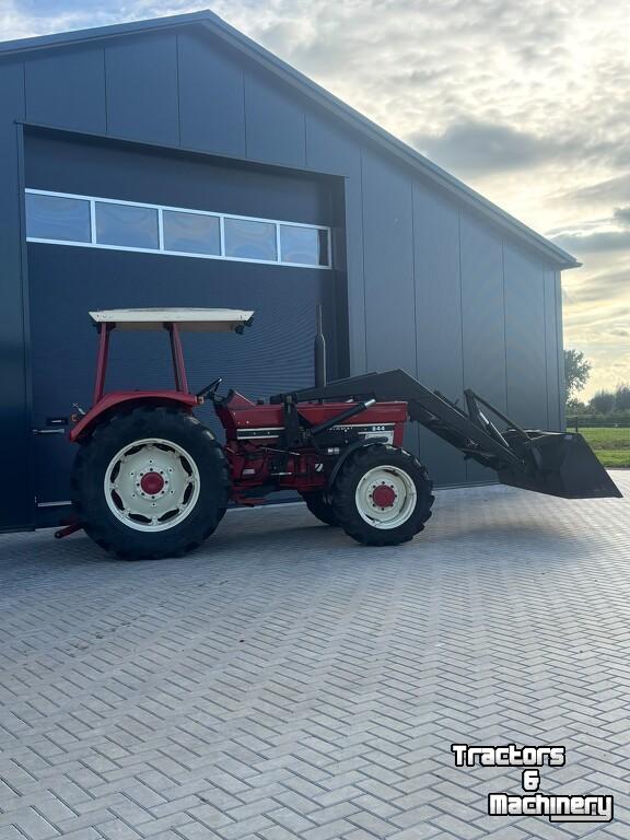 Tractor / Trekker Case 844