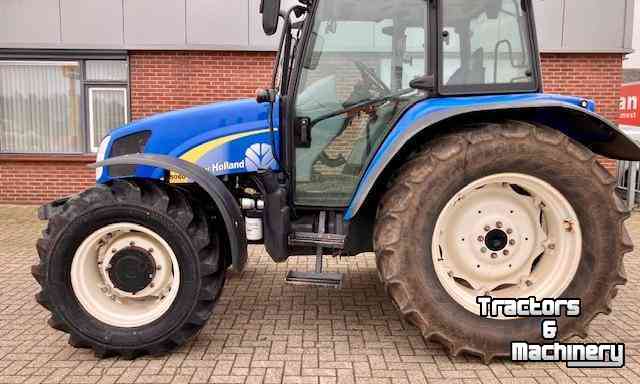 Traktoren New Holland T 5060 Tractor
