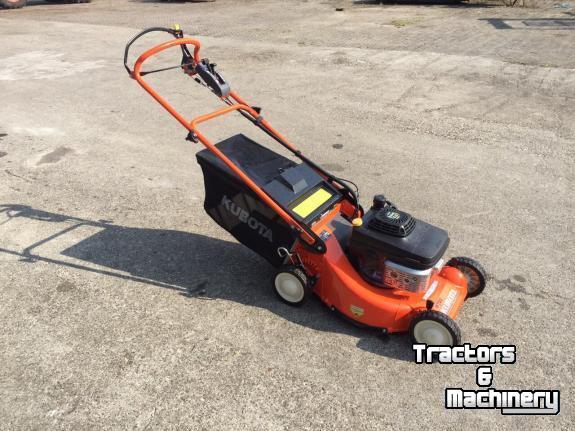 Duw-maaier / Loopmaaier Kubota W721