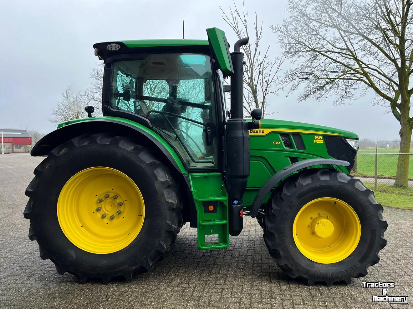 Tractor / Trekker John Deere 6R 130