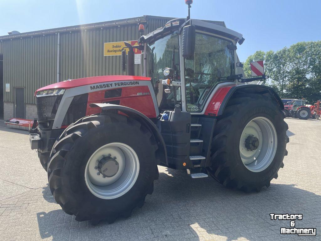 Tractor / Trekker Massey Ferguson MASSEY FERGUSSON 8S.225 DYNA-VT EXCL