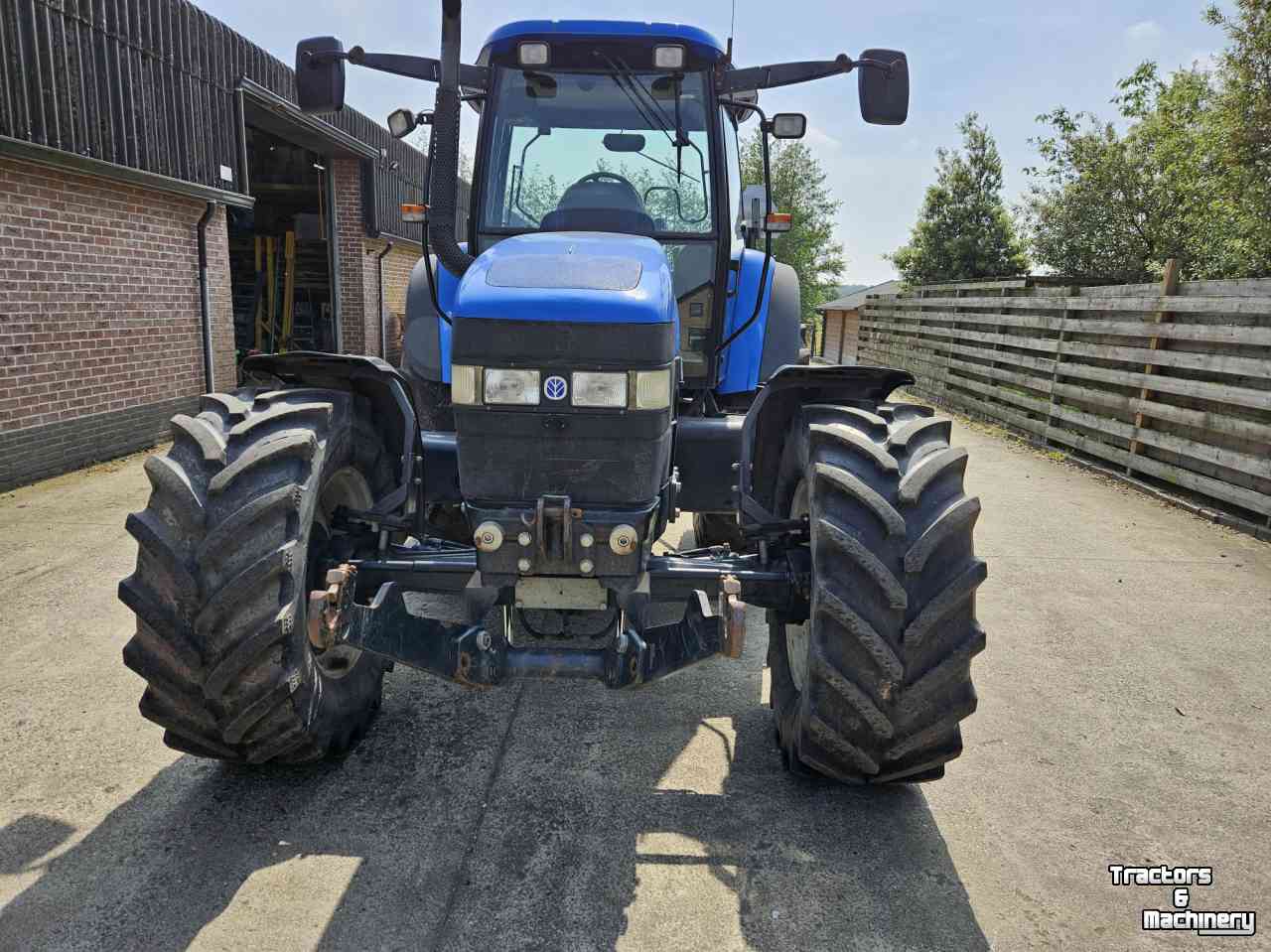 Traktoren New Holland TM 120