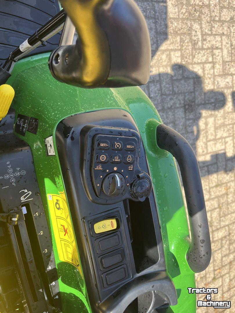 Smalspoor tractor John Deere 3046R